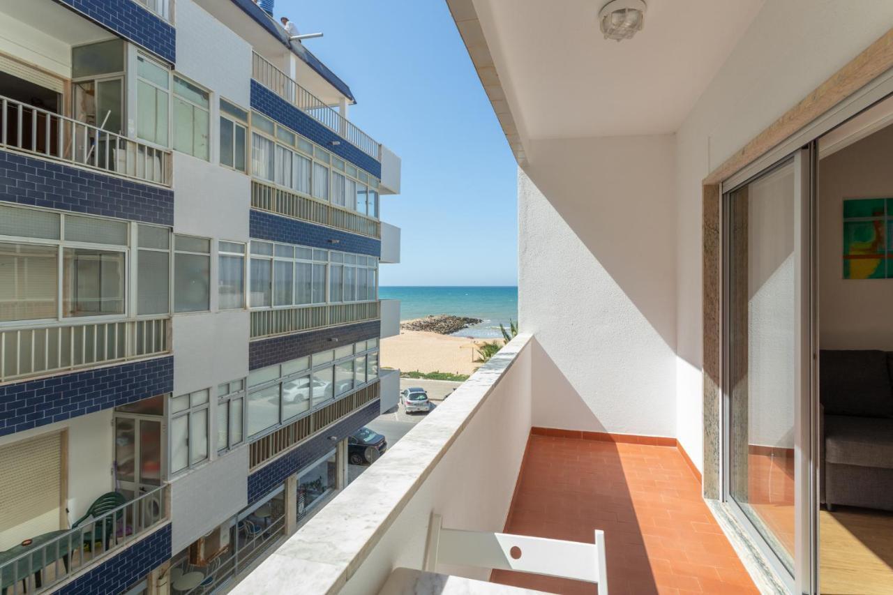 Al - Apartamentos Vista Mar Quarteira Exteriör bild
